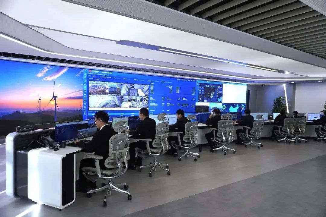 中國(guó)新能源第一股的崛起 裝機(jī)容量突破4000萬(wàn)千瓦背后的技術(shù)咨詢(xún)驅(qū)動(dòng)力